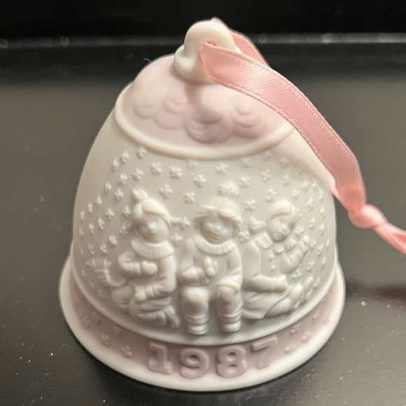 Lladro vintage 1987 Christmas ornament - Picture 2 of 6